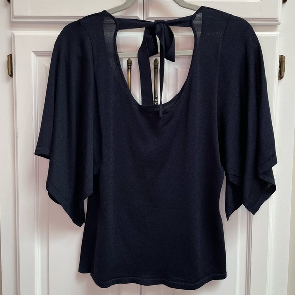 Lewit Tie Back Sweater in Navy Blue Size Medium - Picture 3 of 8